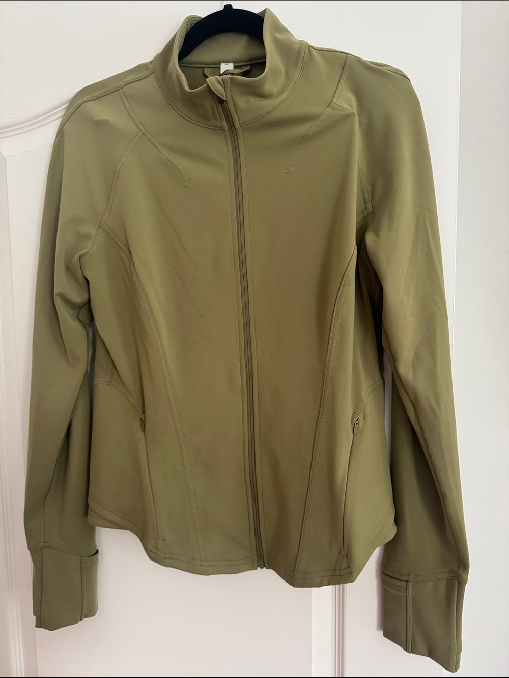 Lululemon 
InStill Jacket bronze green